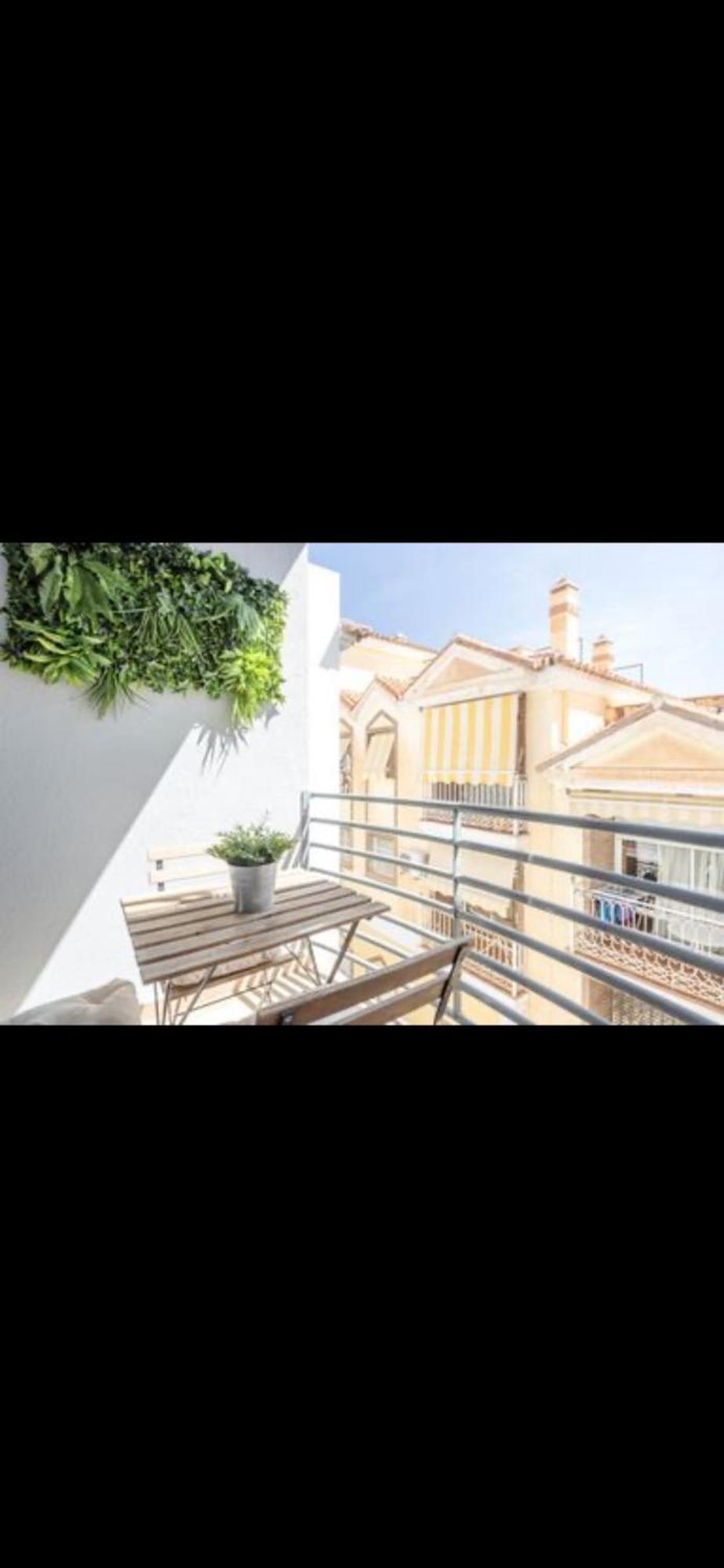 Apartment At The Beach Málaga Esterno foto